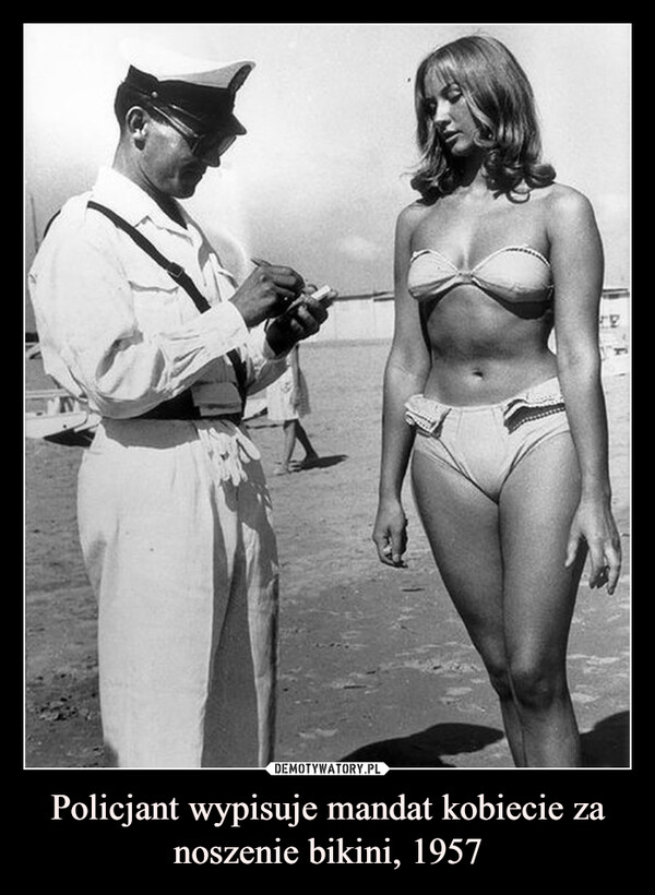 Policjant wypisuje mandat kobiecie za noszenie bikini, 1957 –  19